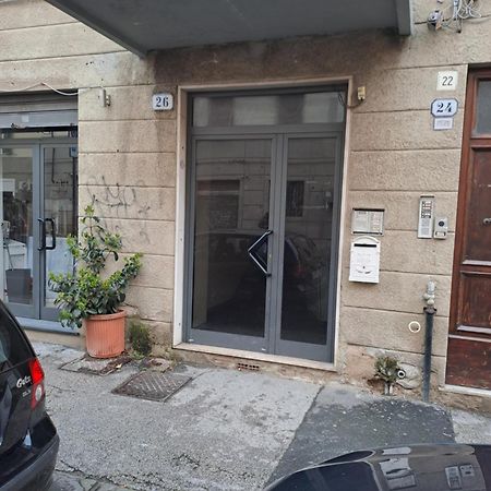 Giappone Inn Flat Livourne Extérieur photo