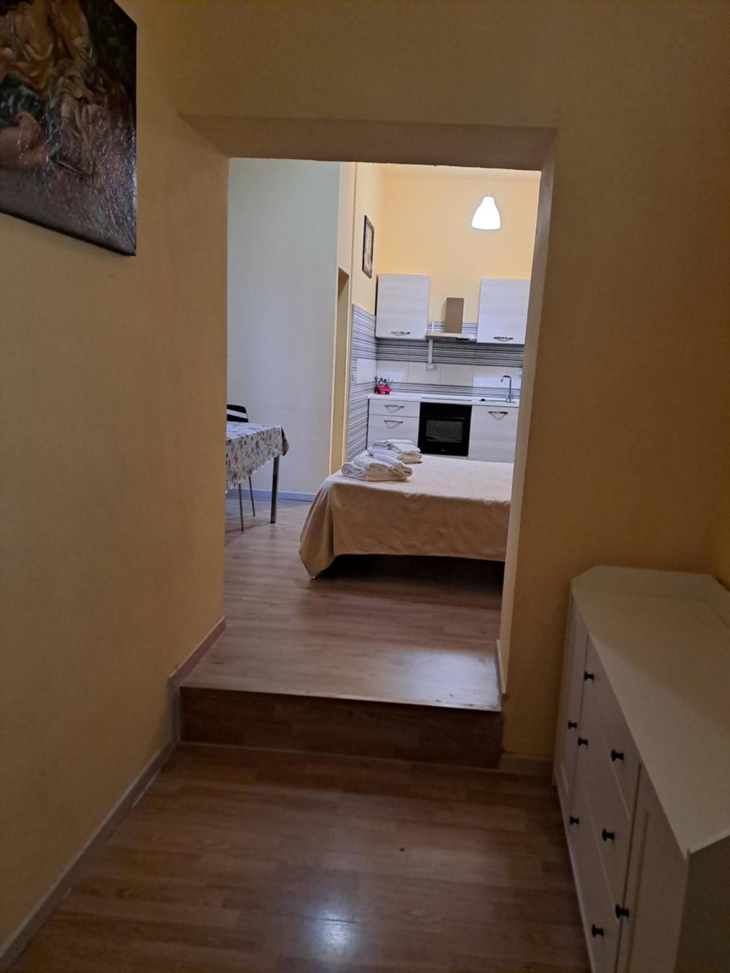 Giappone Inn Flat Livourne Extérieur photo